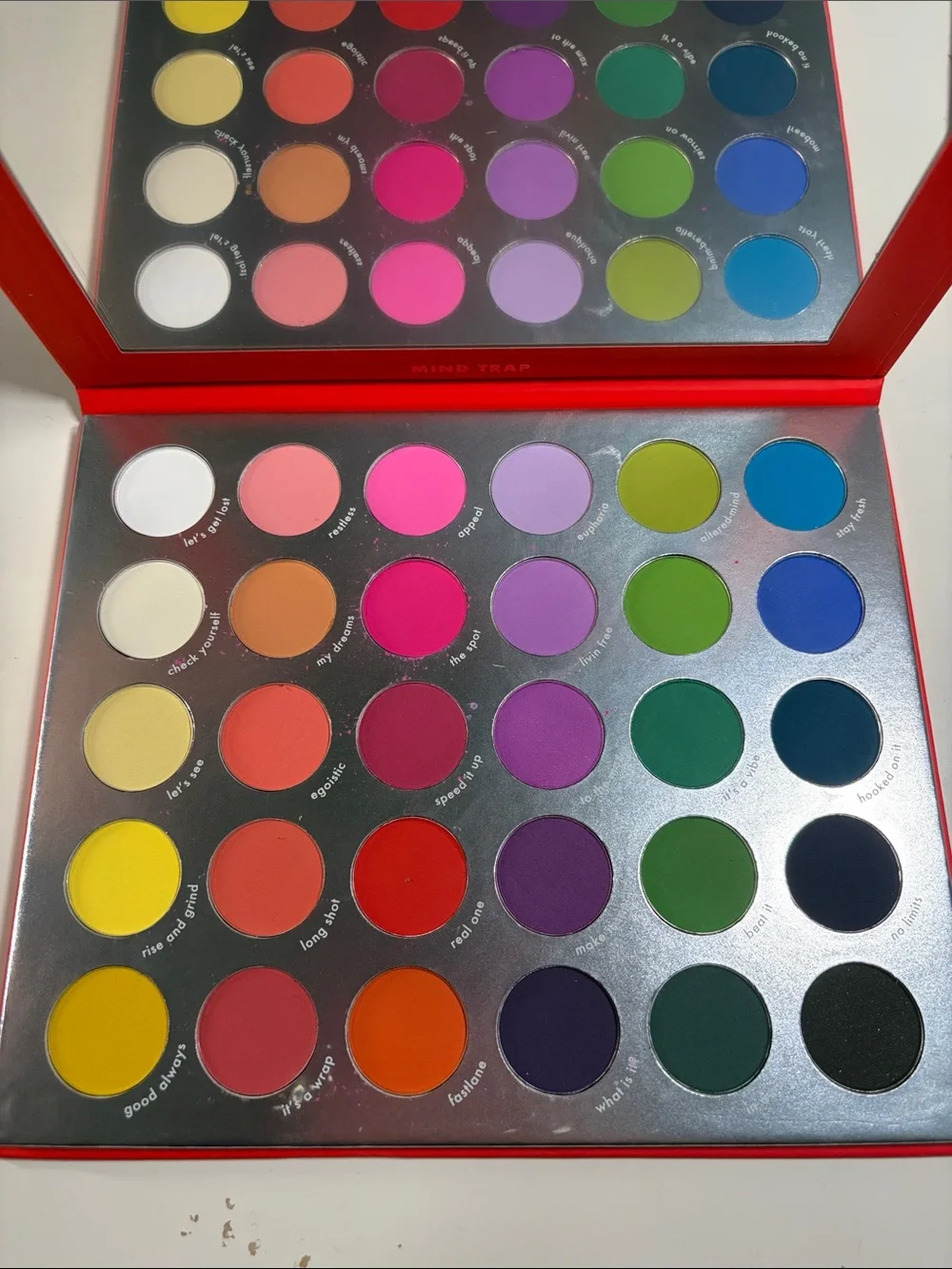 Kara Duo Eyeshadow Palette